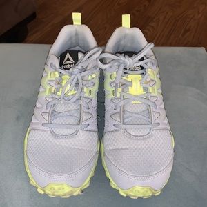 Fusetie Reebok tennis shoes size 7